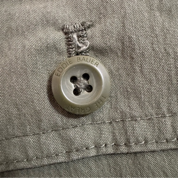 THE GREAT. Olive Green Bike Shorts with Red Checkered Belt Size 2 - Picture 6 of 8